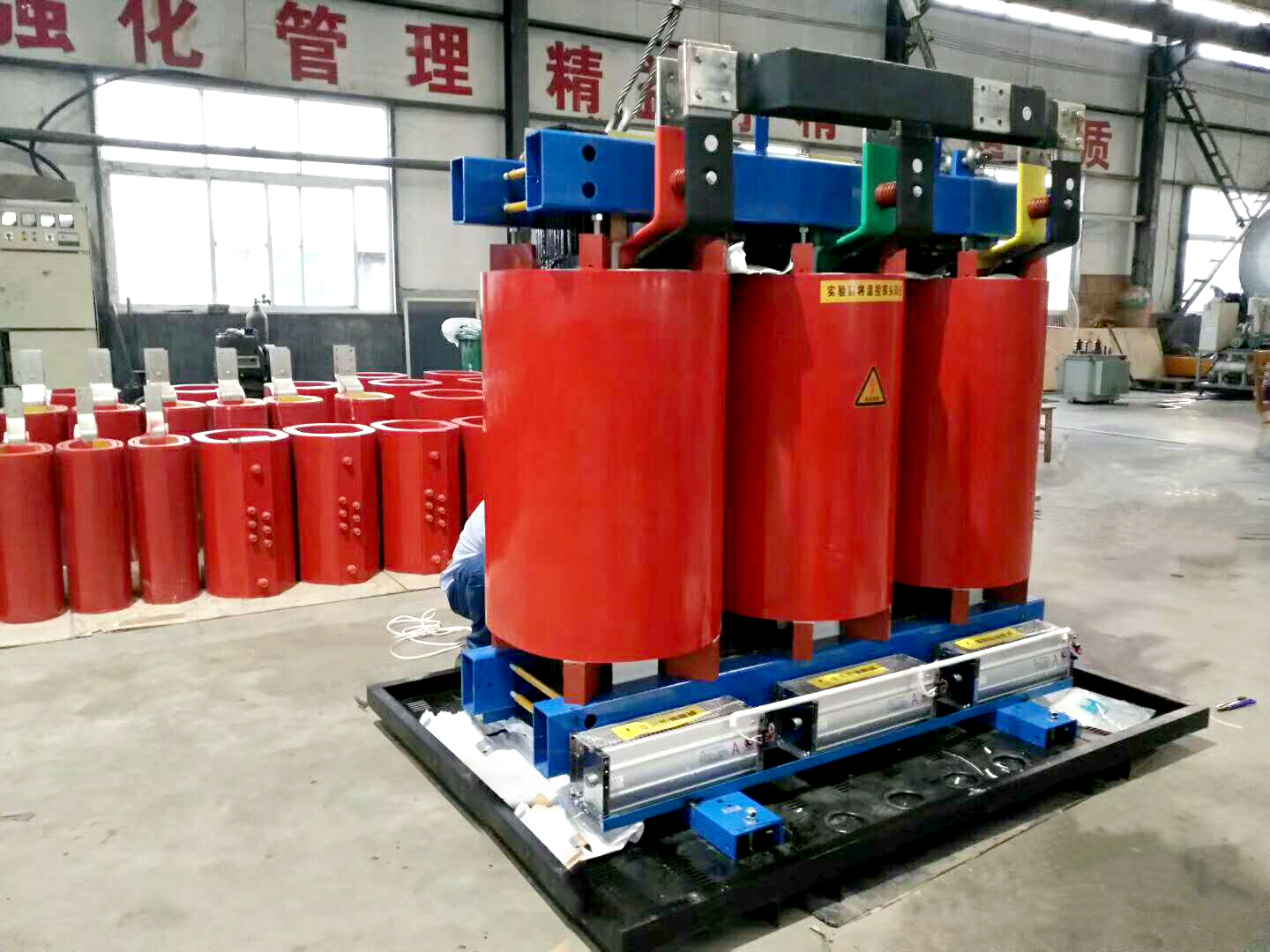 济宁SCB10干式变压器